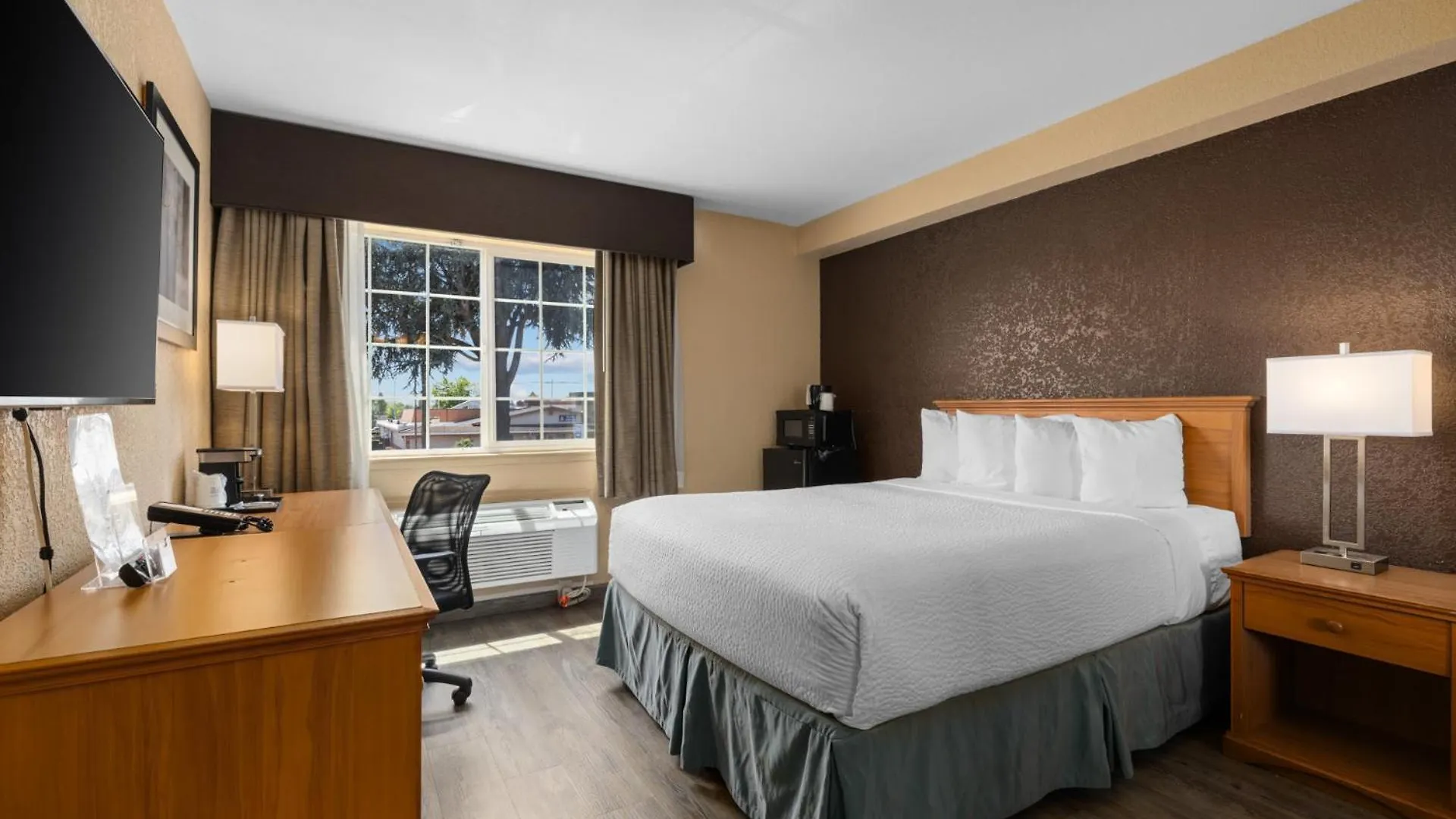 Ramada By Wyndham Portland Hotel United States