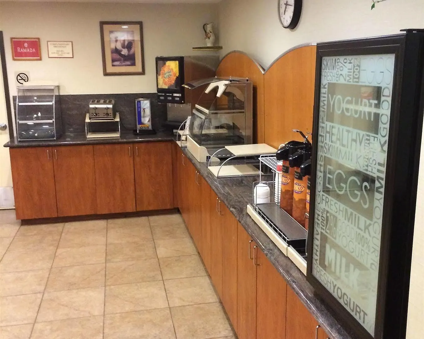 Ramada By Wyndham Portland Hotel